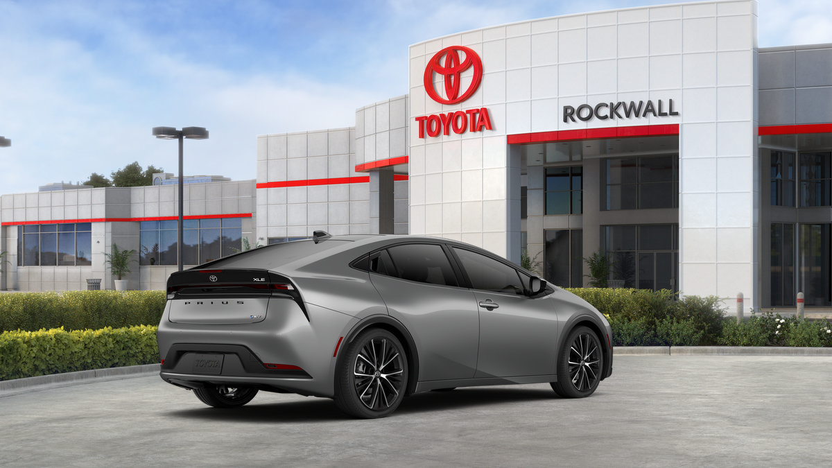 New 2027 Toyota Prius XLE FWD image 12