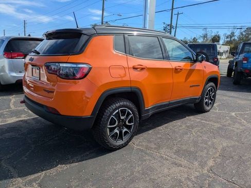 New 2026 Jeep Compass Trailhawk w/ Sun, Sound & Navigation Group image 4