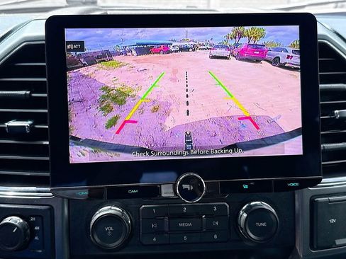 Used 2022 Ford F250 XLT w/ XLT Premium Package image 15