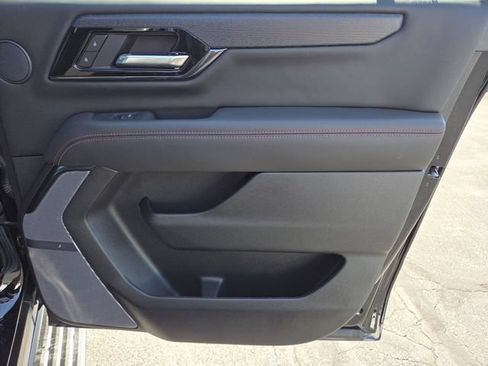 Used 2026 GMC Yukon XL AT4 Ultimate w/ LPO, Floor Liner Package AWD/4WD image 32