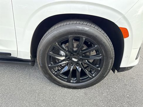 Used 2023 Cadillac Escalade Sport Platinum w/ LPO, ONYX Package image 58