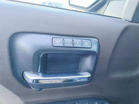 Used 2014 GMC Sierra 1500 SLT w/ SLT Preferred Package image 37