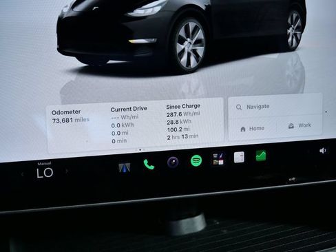 Used 2023 Tesla Model Y Long Range AWD/4WD image 22