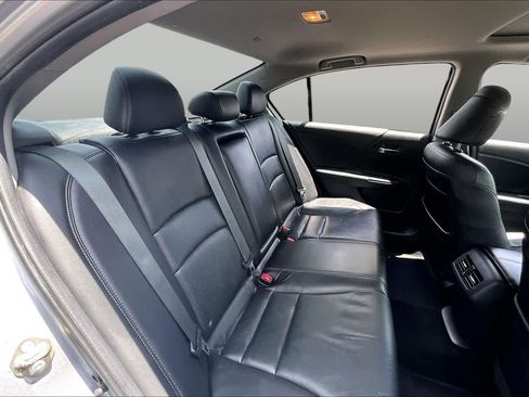Used 2016 Honda Accord EX-L image 21