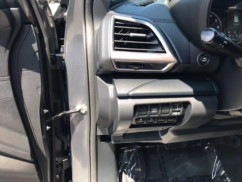 Used 2023 Subaru Forester AWD/4WD image 13
