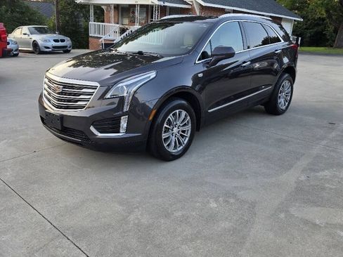 Used 2017 Cadillac XT5 Luxury w/ Driver Awareness Package AWD/4WD image 1