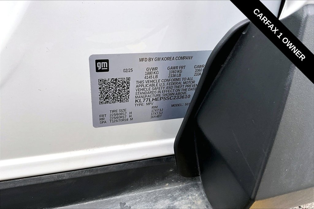Used 2025 Chevrolet Trax LT FWD image 18