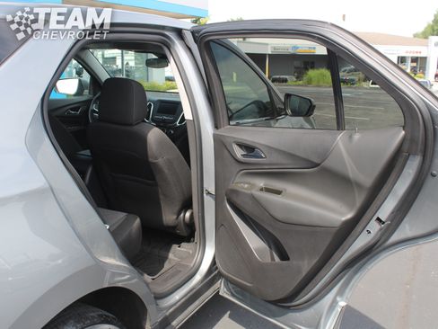 Certified 2024 Chevrolet Equinox LT w/ LPO, Floor Liner Package FWD image 22