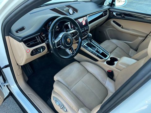 Used 2019 Porsche Macan image 15