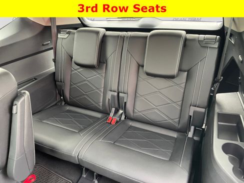 Used 2026 Volkswagen Atlas SE AWD/4WD image 35
