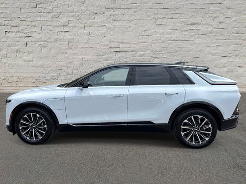 New 2026 Cadillac Lyriq Sport RWD image 8