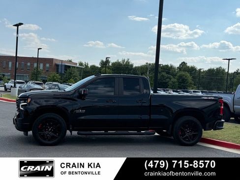 Used 2022 Chevrolet Silverado 1500 RST w/ Redline Edition AWD/4WD image 4