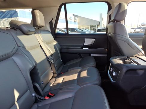 Used 2025 Ford Expedition Max Active image 14