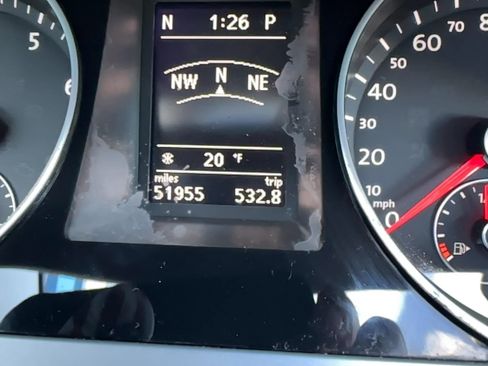 Used 2012 Volkswagen CC Sport FWD image 9