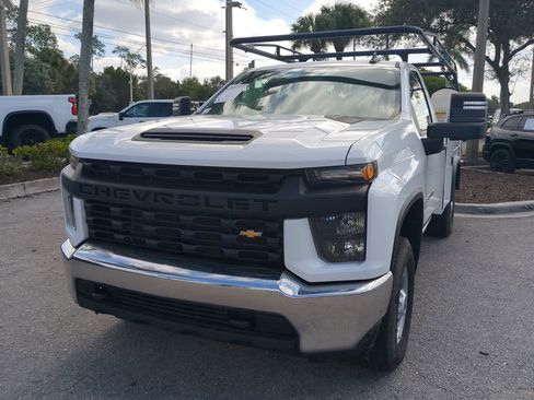 Used 2023 Chevrolet Silverado 2500 W/T w/ WT Convenience Package image 9