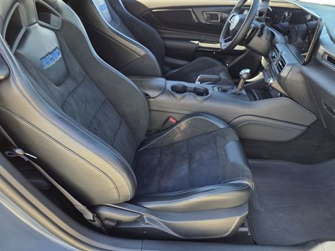 Used 2024 Ford Mustang Dark Horse image 20