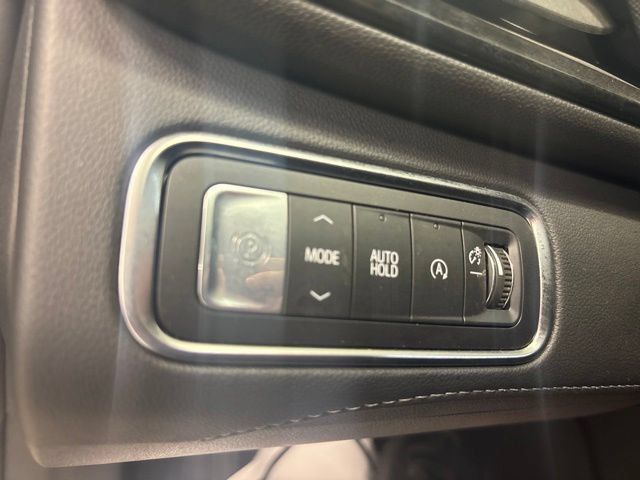 Used 2026 Buick Enclave Preferred FWD image 31
