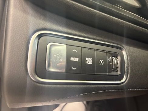Used 2026 Buick Enclave Preferred FWD image 31