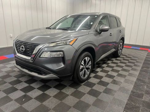 Used 2023 Nissan Rogue SV image 7