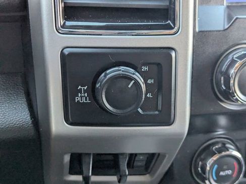 Used 2020 Ford F250 Lariat w/ Lariat Value Package image 29