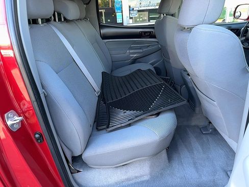 Used 2010 Toyota Tacoma 4x4 Double Cab V6 image 22