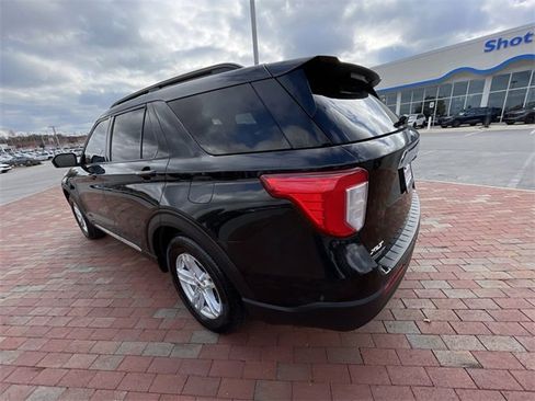 Used 2022 Ford Explorer XLT w/ Equipment Group 202A image 31