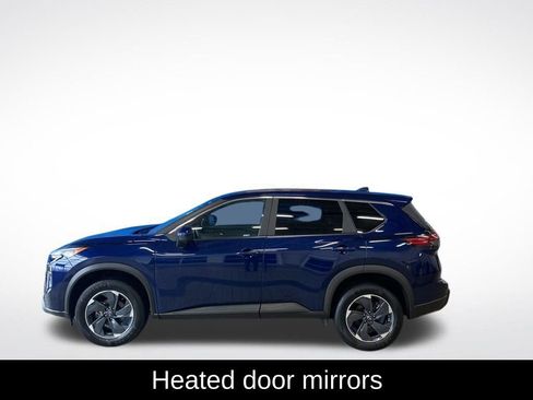 Used 2024 Nissan Rogue SV image 16