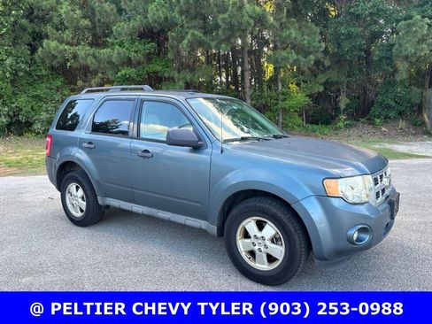 Used 2012 Ford Escape XLT FWD image 1