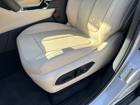New 2025 Jeep Grand Cherokee L Limited w/ Luxury Tech Group II RWD image 20