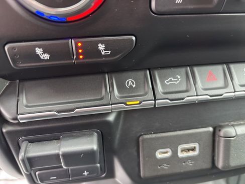 Used 2021 Chevrolet Silverado 1500 RST image 24