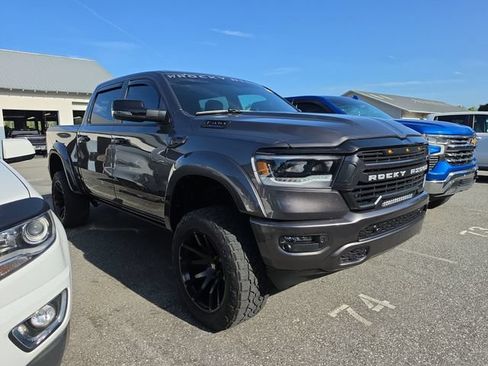 Used 2023 RAM 1500 Big Horn AWD/4WD image 1