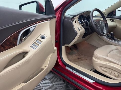 Used 2012 Buick LaCrosse Premium image 13