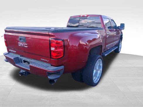 Used 2018 GMC Sierra 3500 Denali w/ Duramax Plus Package AWD/4WD image 7