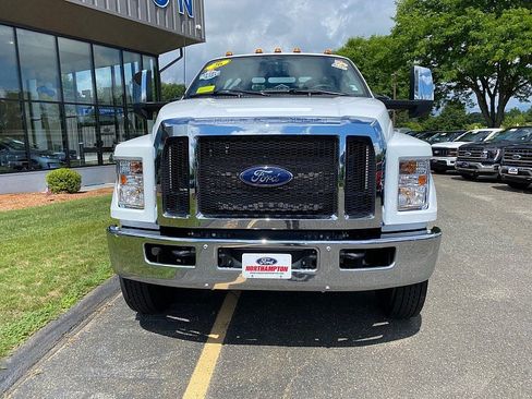 Used 2026 Ford F650 2WD Regular Cab Super Duty image 2