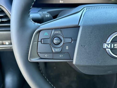 New 2026 Nissan Sentra SL FWD image 28