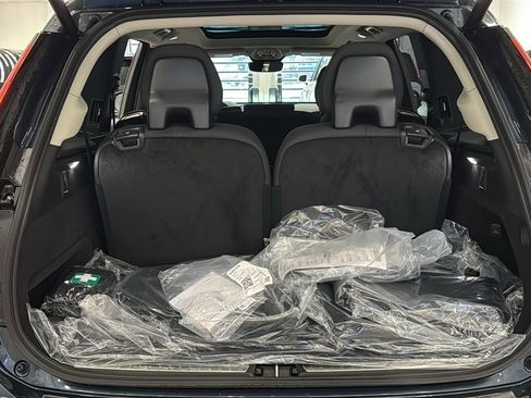 New 2026 Volvo XC90 T8 Plus w/ Protection Package Premier AWD/4WD image 30
