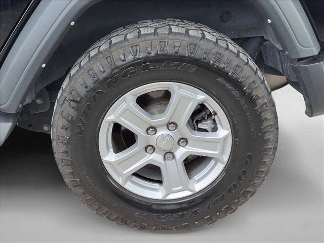 Used 2021 Jeep Wrangler Unlimited Sport w/ Sun And Sound Package AWD/4WD image 23