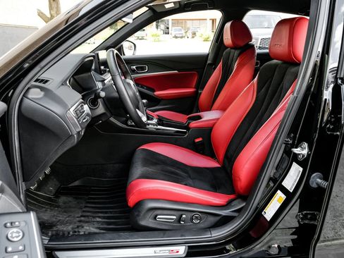 Used 2025 Acura Integra Type S FWD image 3