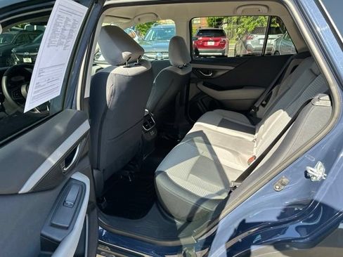 Used 2025 Subaru Outback Premium AWD/4WD image 23