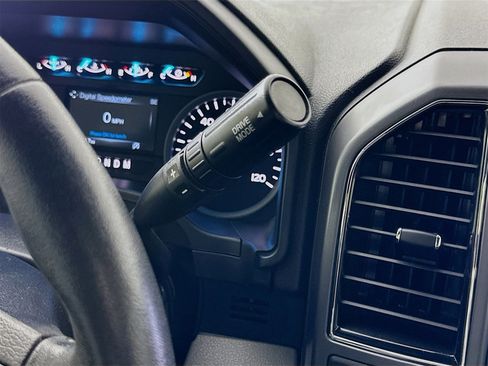 Used 2019 Ford F150 XLT w/ Equipment Group 302A Luxury image 18