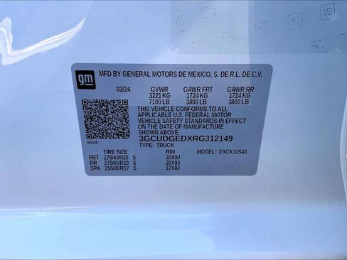 Used 2024 Chevrolet Silverado 1500 LTZ image 31