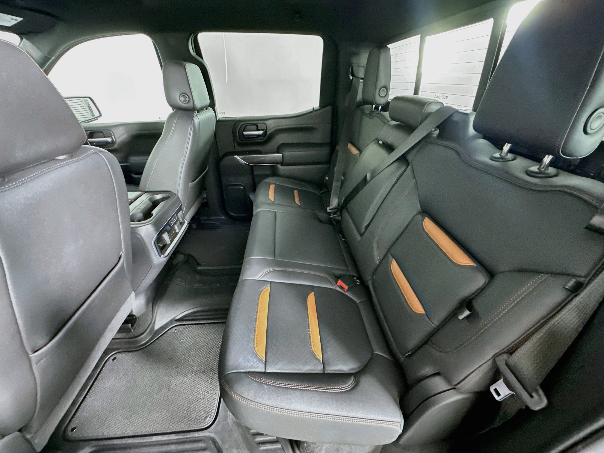 Used 2021 GMC Sierra 1500 AT4 w/ AT4 Premium Package AWD/4WD image 28