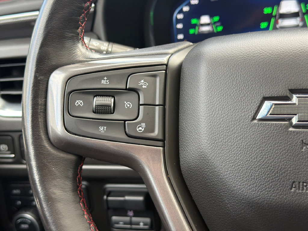 Used 2022 Chevrolet Suburban RST w/ Luxury Package AWD/4WD image 28
