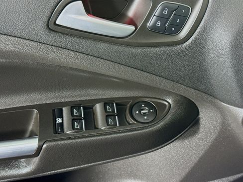 Used 2016 Ford Escape Titanium w/ Equipment Group 301A AWD/4WD image 24