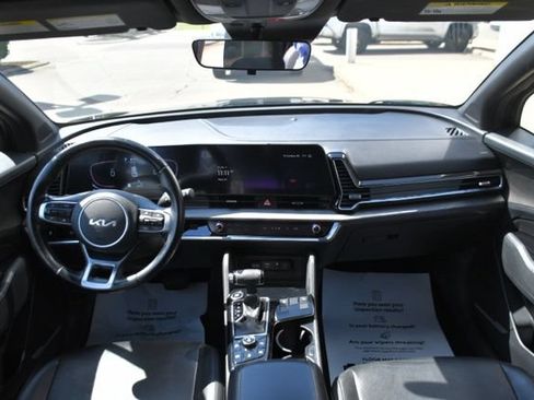 Used 2023 Kia Sportage X-Line AWD/4WD image 10