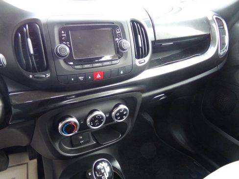 Used 2014 FIAT 500L Pop image 24