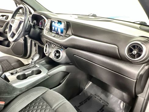Certified 2020 Chevrolet Blazer LT FWD image 28