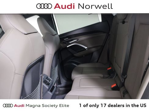Used 2025 Audi Q5 Premium Plus AWD/4WD image 23