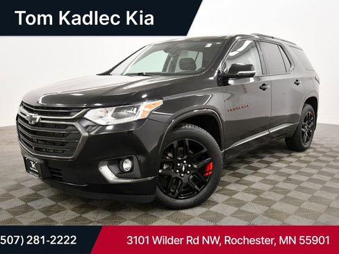 Used 2020 Chevrolet Traverse Premier w/ Redline Edition AWD/4WD image 1