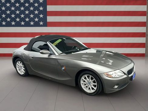 Used 2004 BMW Z4 2.5i image 7